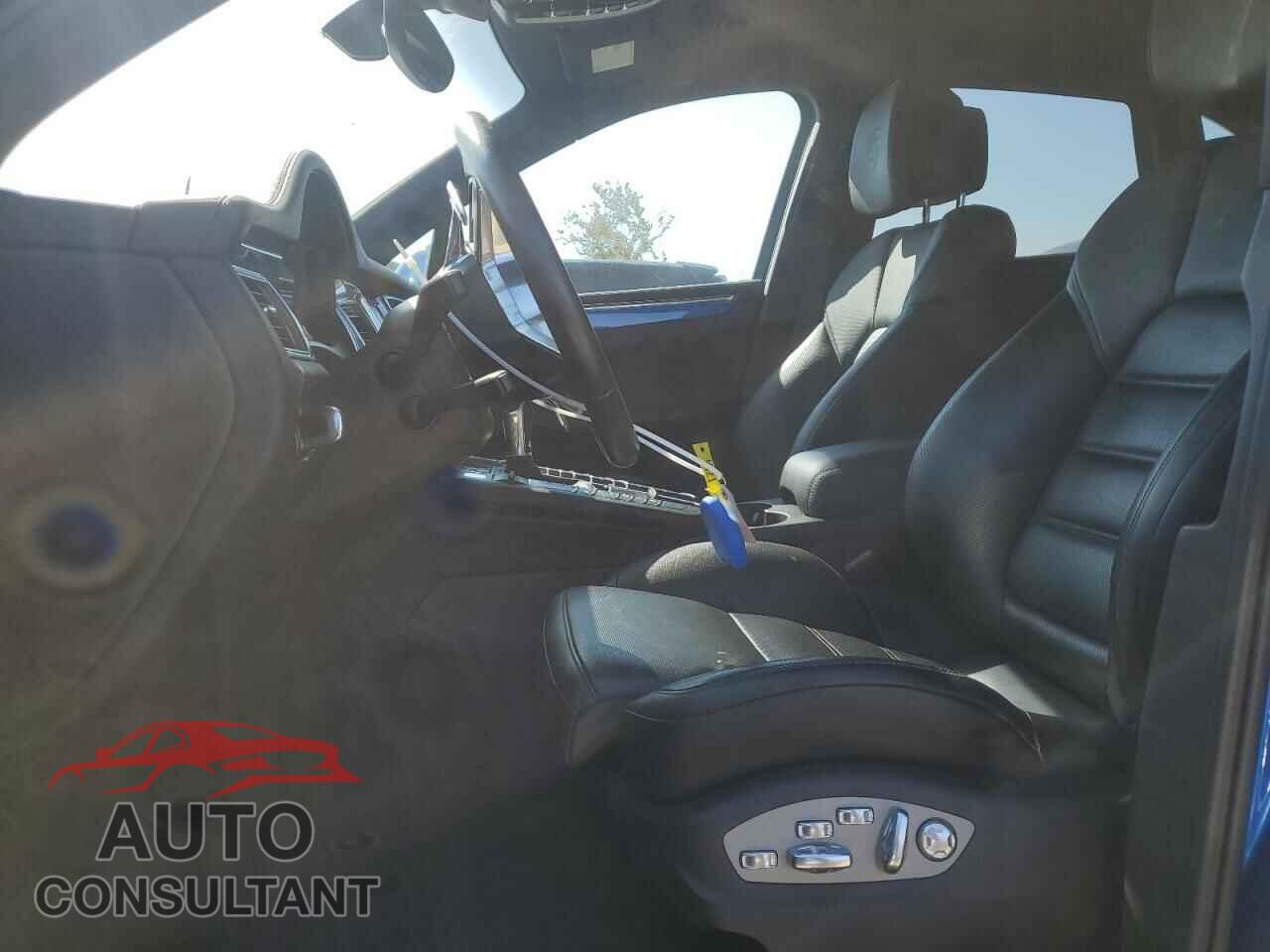 PORSCHE MACAN 2016 - WP1AB2A59GLB44268