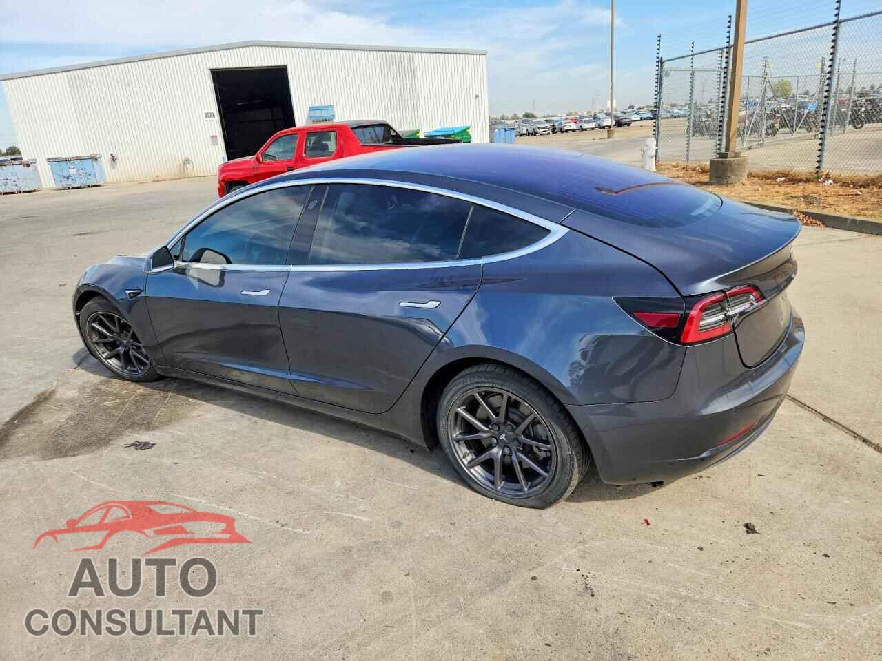 TESLA MODEL 3 2017 - 5YJ3E1EA9HF000663