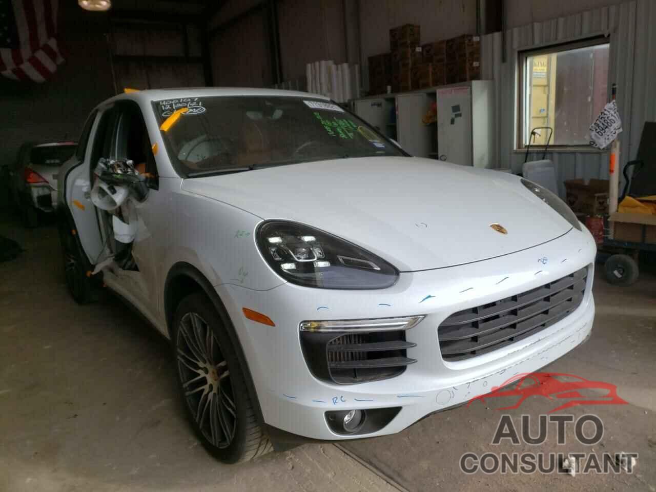 PORSCHE CAYENNE 2016 - WP1AB2A27GLA96419