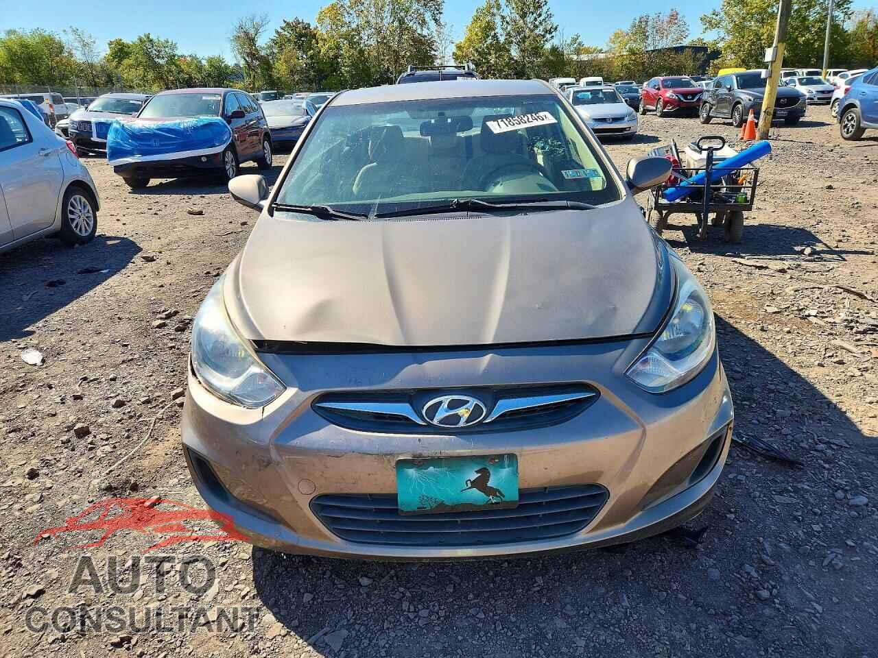 HYUNDAI ACCENT 2014 - KMHCT4AE8EU692817