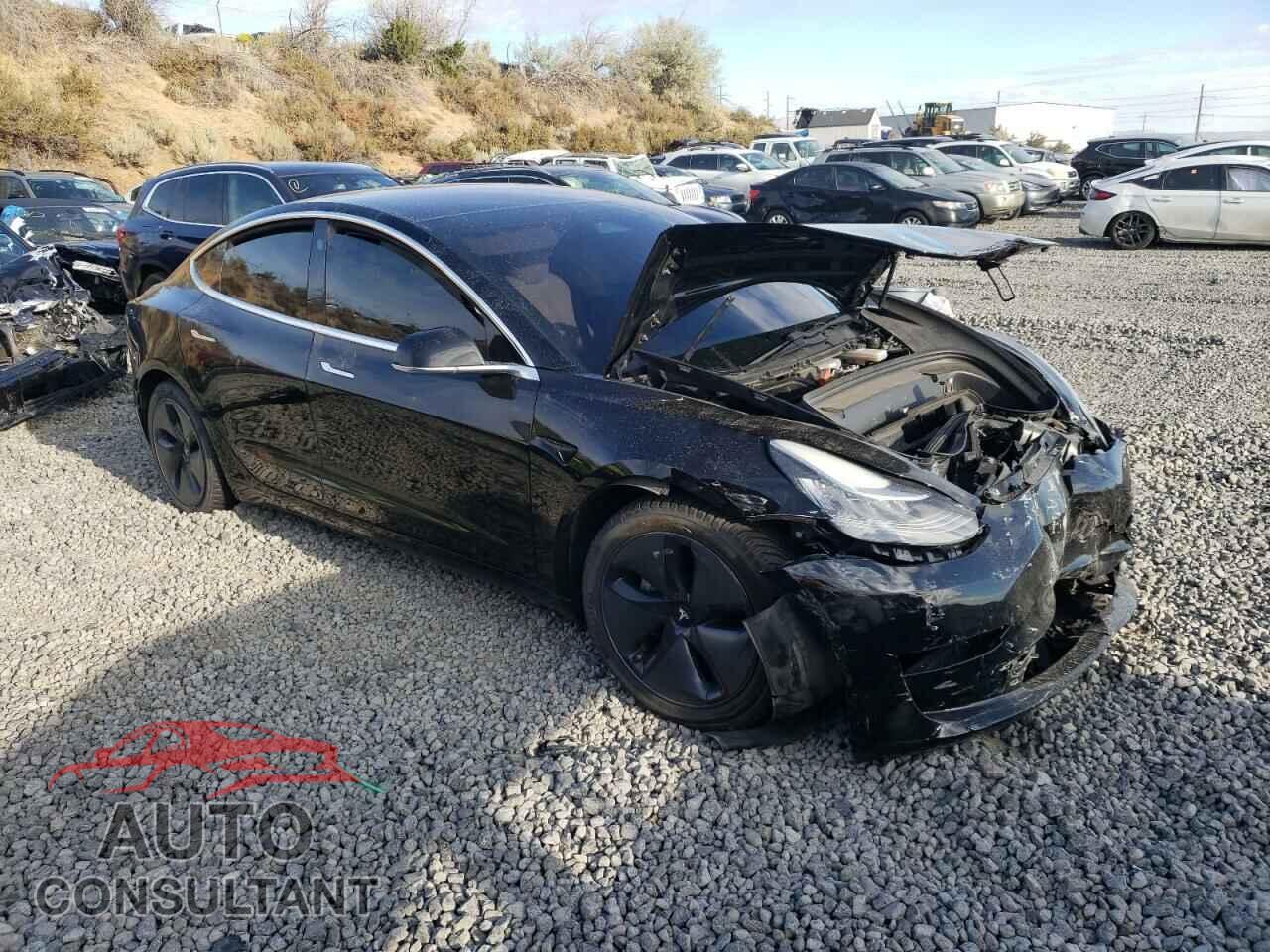 TESLA MODEL 3 2018 - 5YJ3E1EB0JF095967