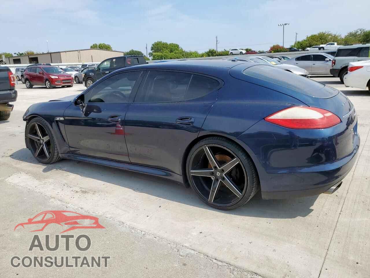 PORSCHE PANAMERA 2013 - WP0AA2A77DL010618