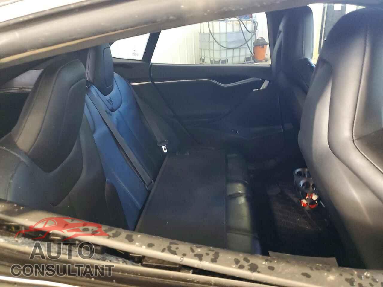 TESLA MODEL S 2016 - 5YJSA1E49GF149316