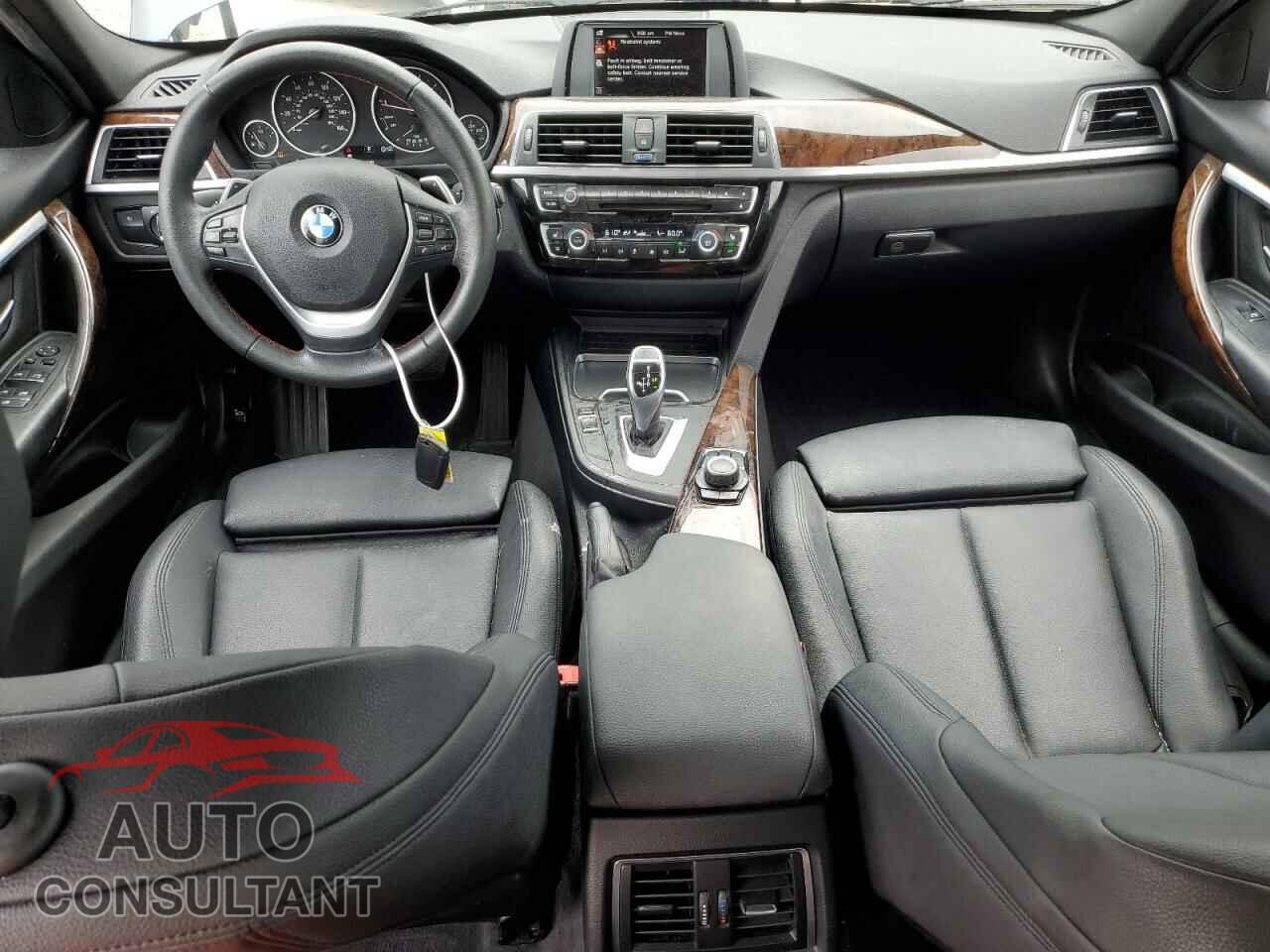 BMW 3 SERIES 2016 - WBA8E3G56GNU38569