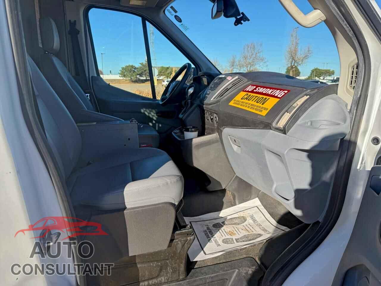 FORD TRANSIT 2018 - 1FTBW2CM8JKB37680