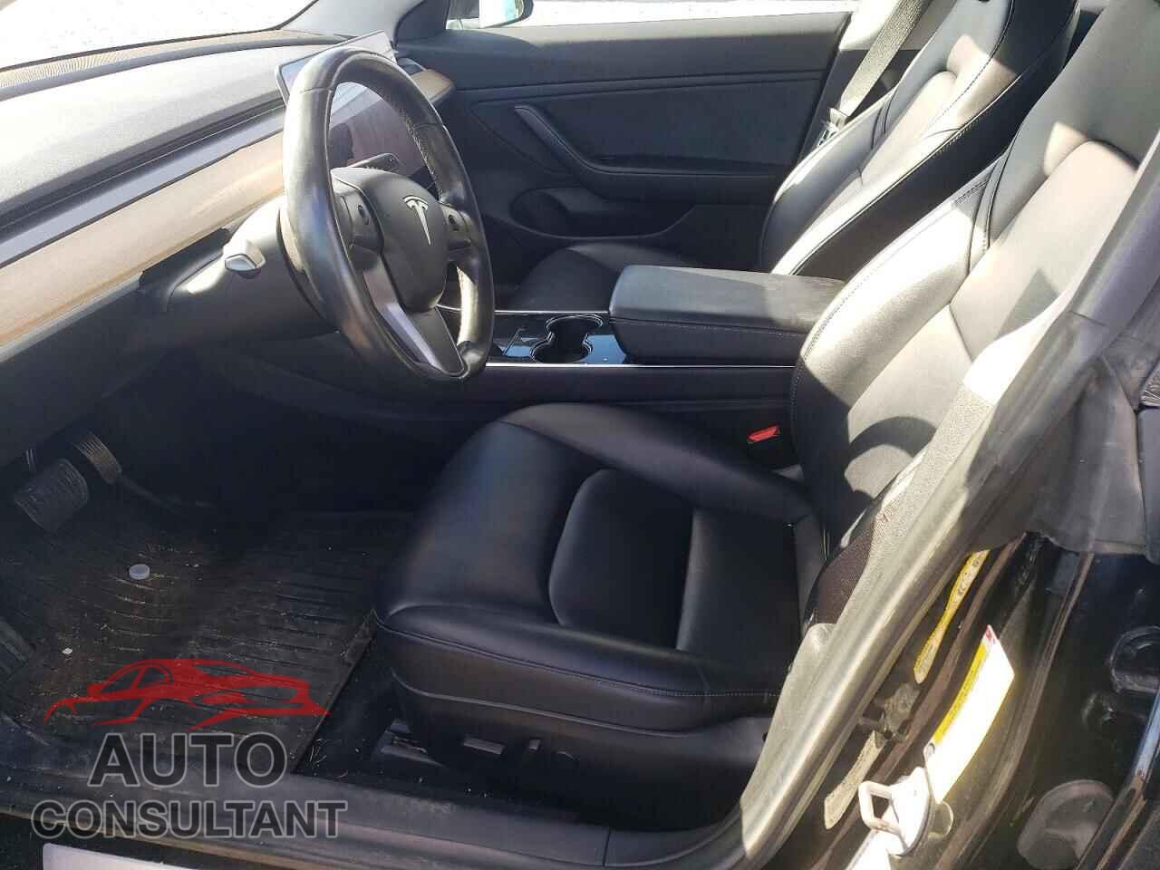 TESLA MODEL 3 2018 - 5YJ3E1EA4JF028358