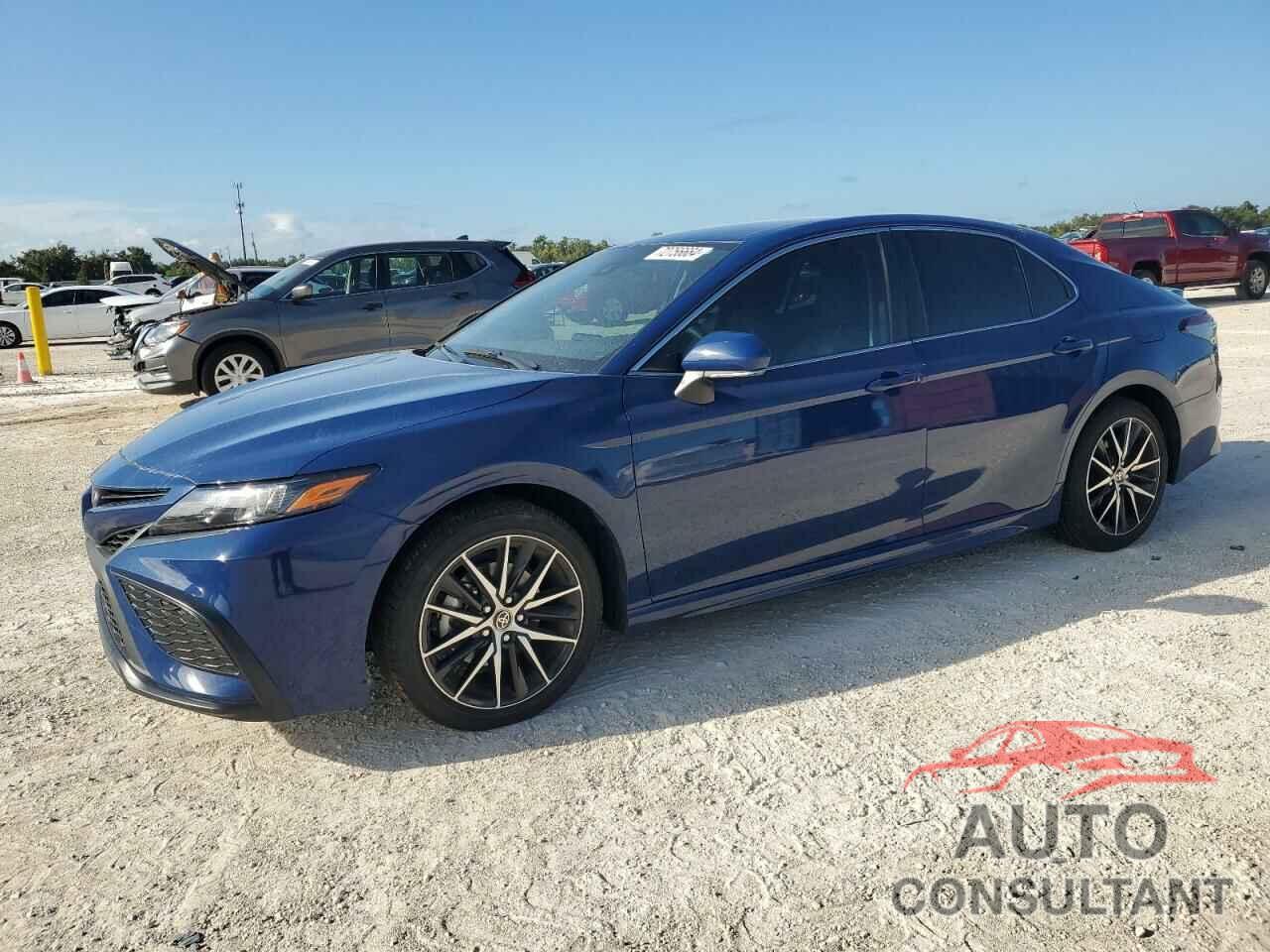 TOYOTA CAMRY 2023 - 4T1G11AK2PU117899