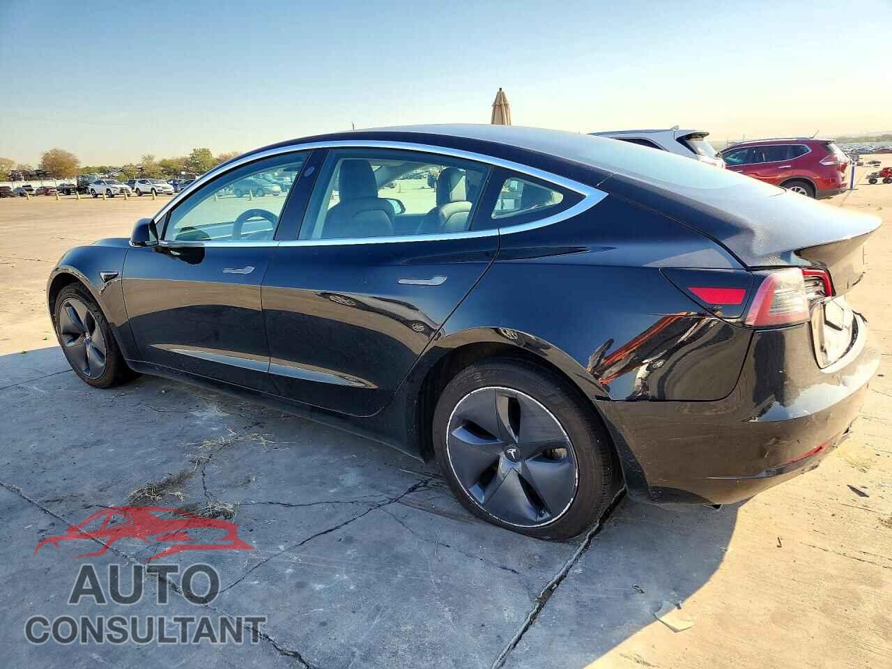 TESLA MODEL 3 2019 - 5YJ3E1EB2KF385483