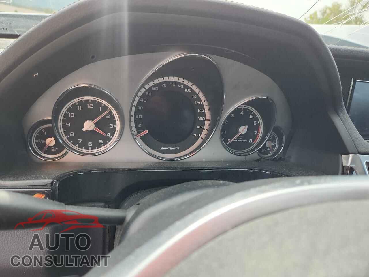 MERCEDES-BENZ E-CLASS 2012 - WDDHF7EB3CA626523