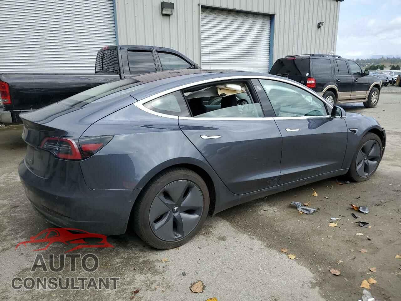 TESLA MODEL 3 2018 - 5YJ3E1EA7JF036664