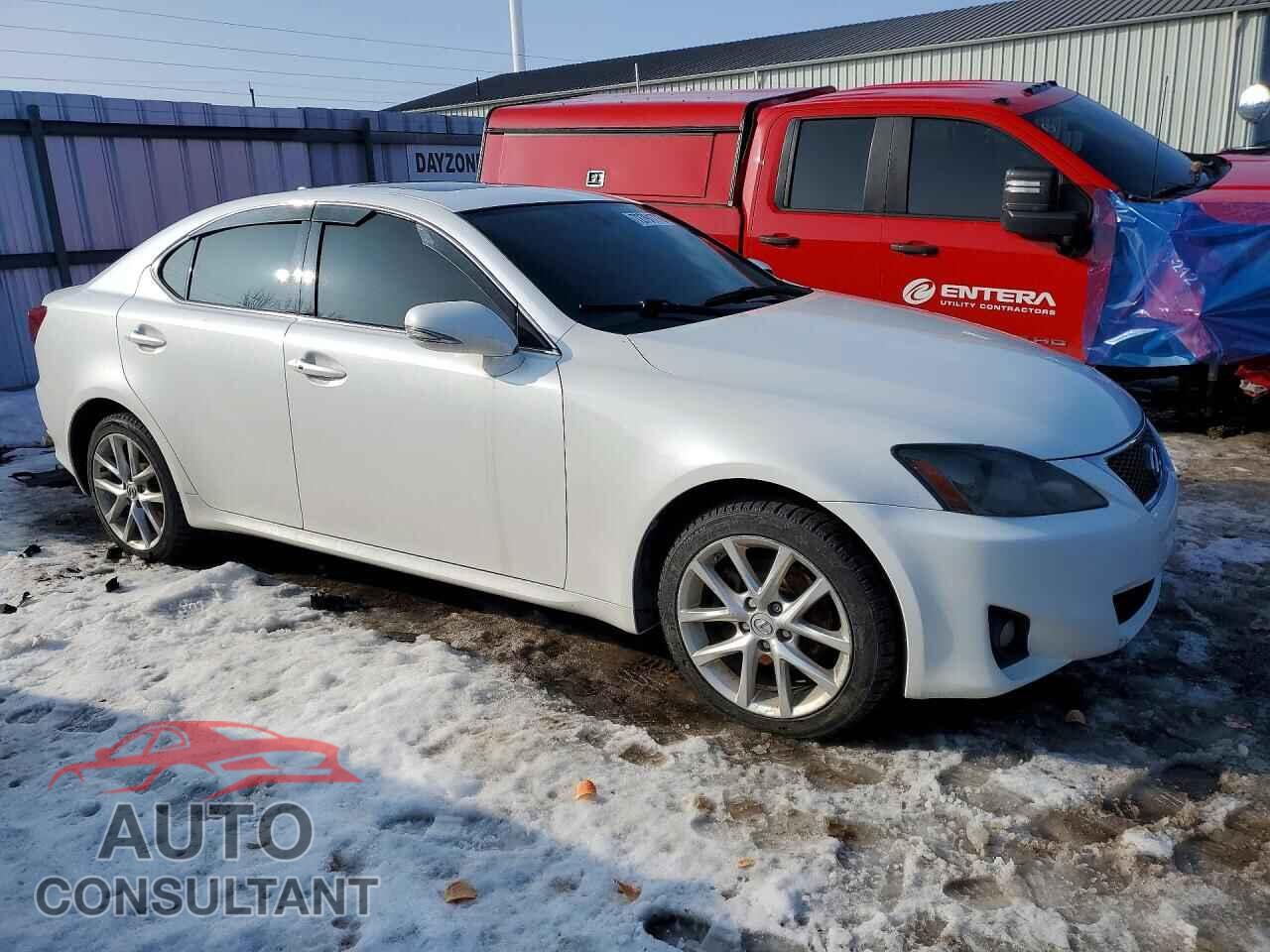 LEXUS IS 2011 - JTHCF5C28B5046962