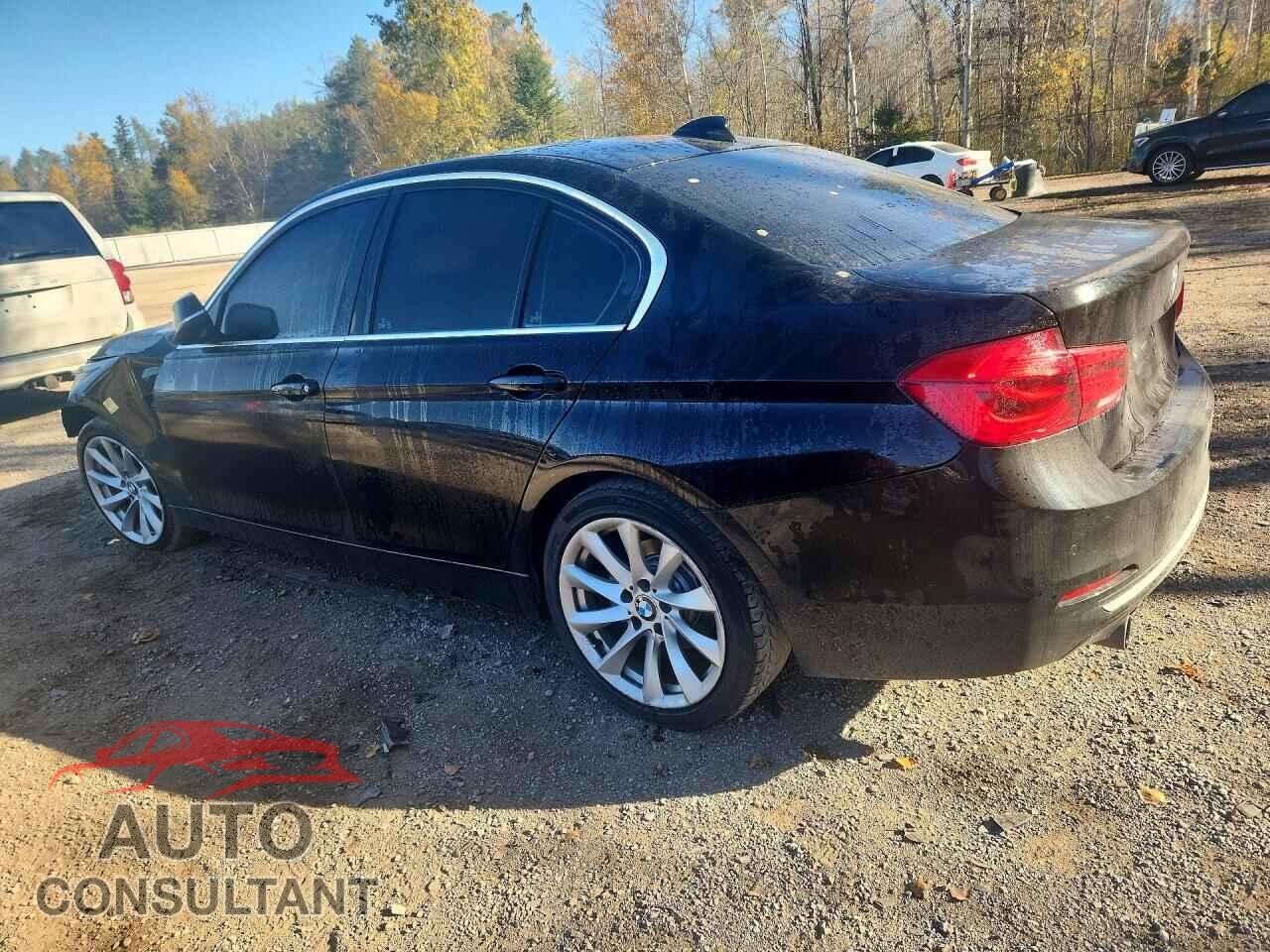 BMW 3 SERIES 2017 - WBA8A3C3XHK692630