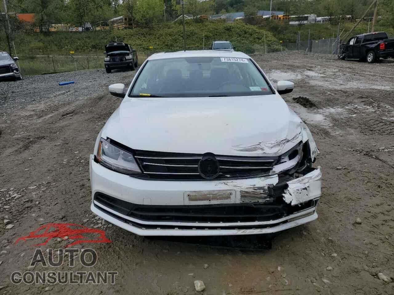 VOLKSWAGEN JETTA 2017 - 3VWDB7AJ6HM277768