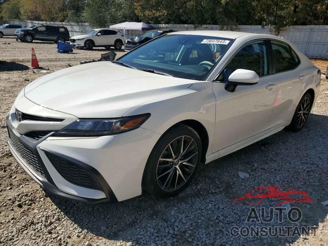 TOYOTA CAMRY 2021 - 4T1G11AK2MU603396