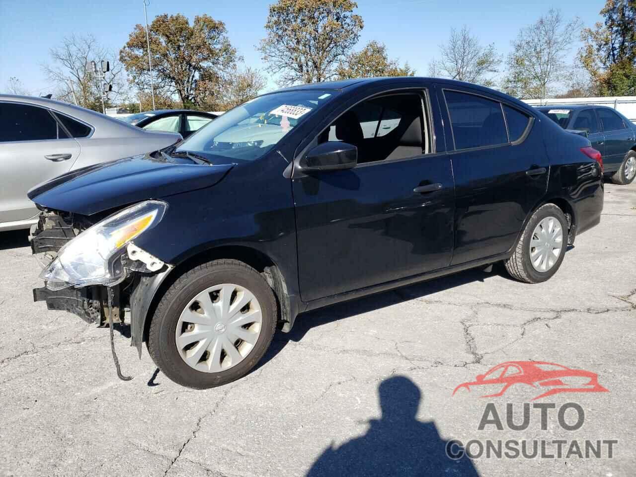 NISSAN VERSA 2018 - 3N1CN7AP9JL809250