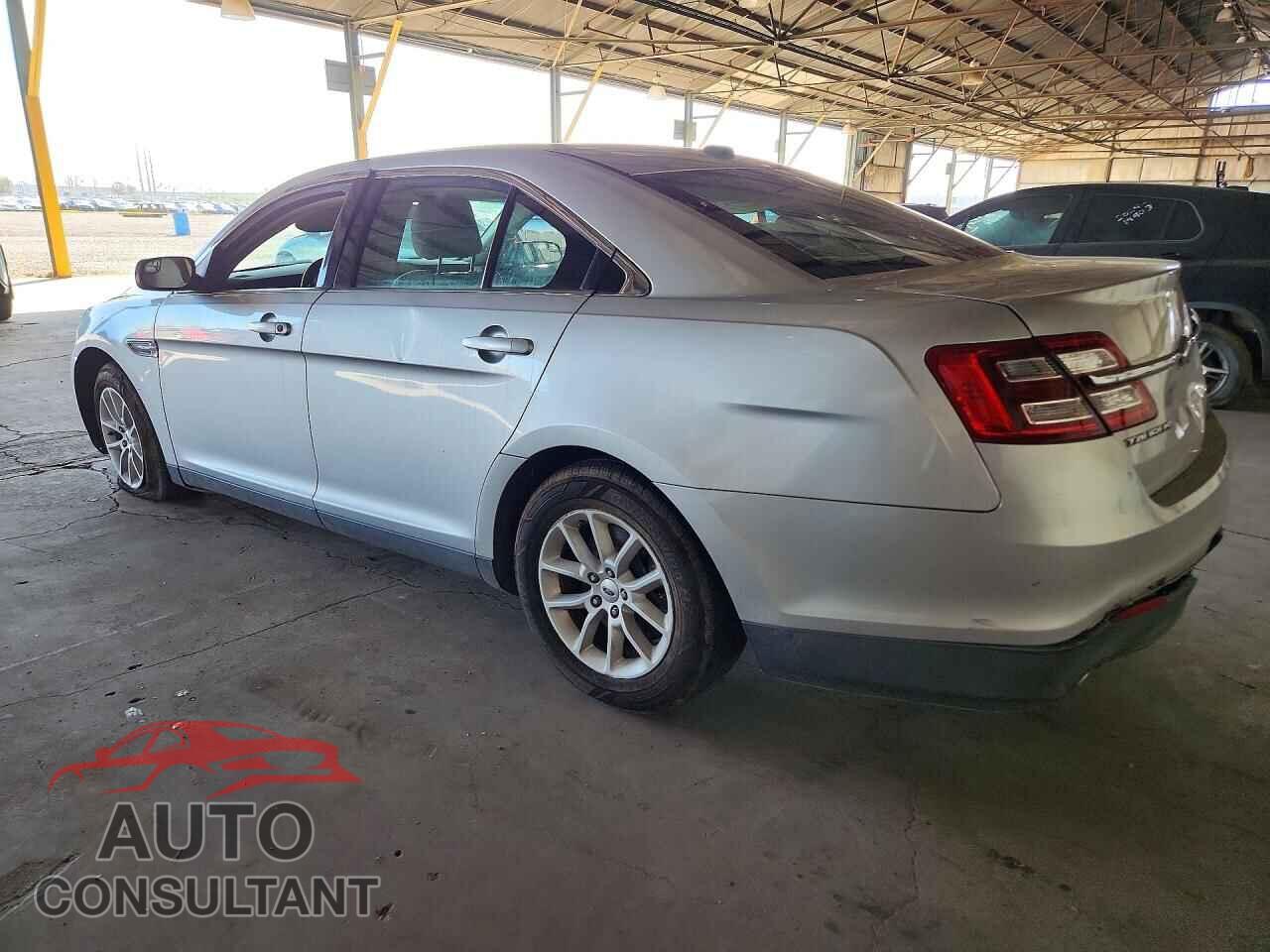 FORD TAURUS 2013 - 1FAHP2D8XDG117372