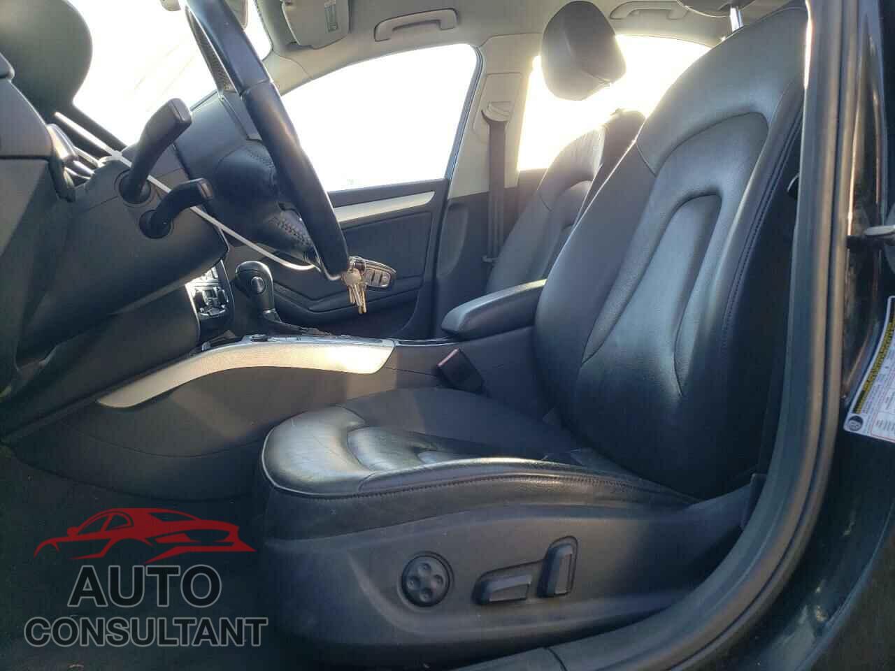AUDI A4 2011 - WAUEFAFL8BN045301