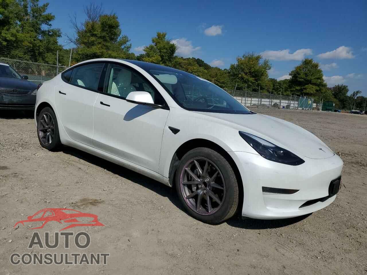 TESLA MODEL 3 2023 - 5YJ3E1EA0PF589570