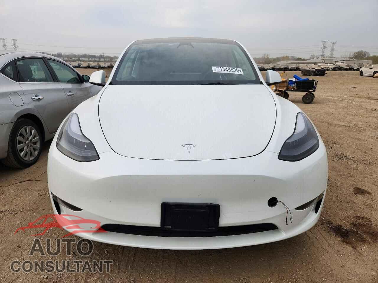 TESLA MODEL Y 2023 - 7SAYGDEE6PF787433