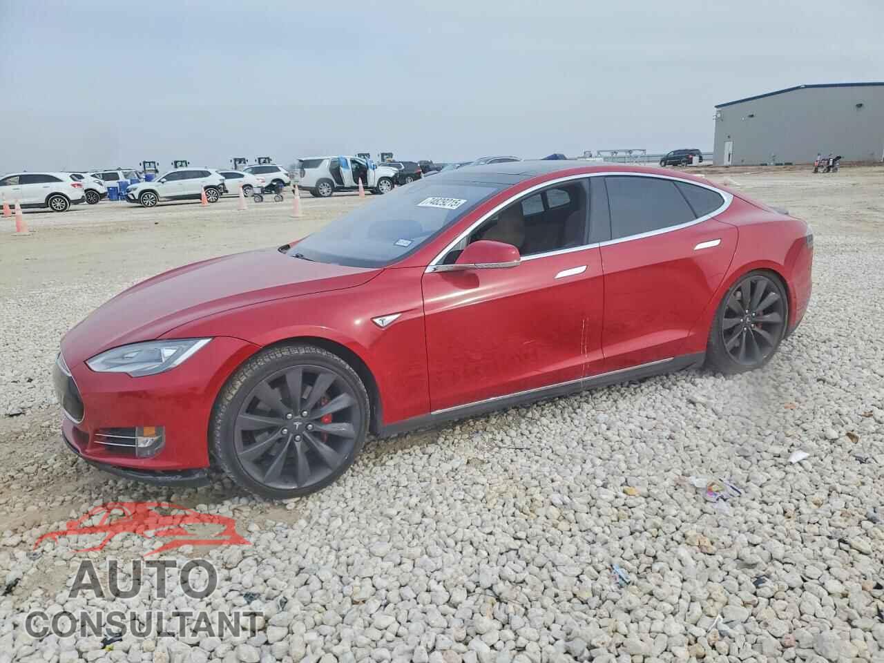 TESLA MODEL S 2016 - 5YJSA1E46GF128584