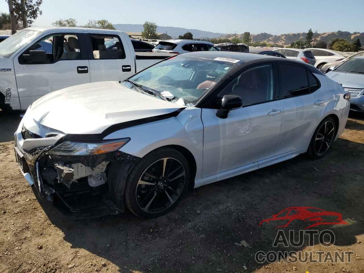 TOYOTA CAMRY 2019 - 4T1B61HK8KU274931