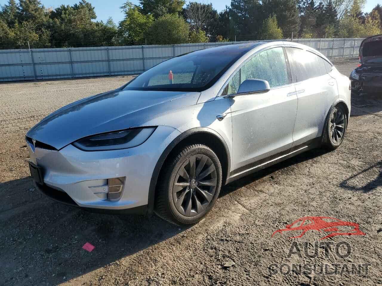 TESLA MODEL X 2018 - 5YJXCDE27JF101918