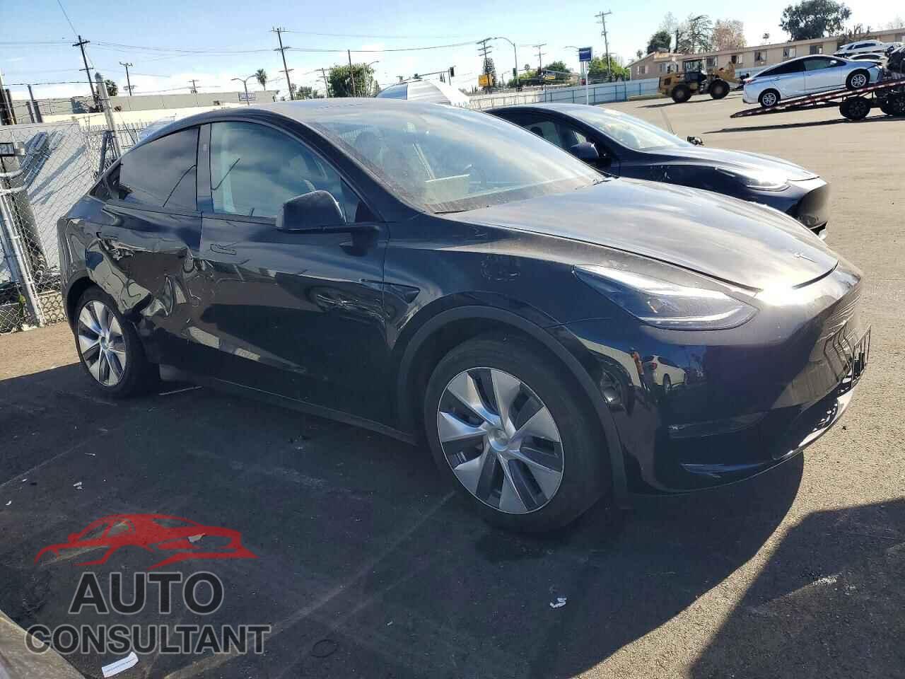TESLA MODEL Y 2023 - 7SAYGDEEXPF857306