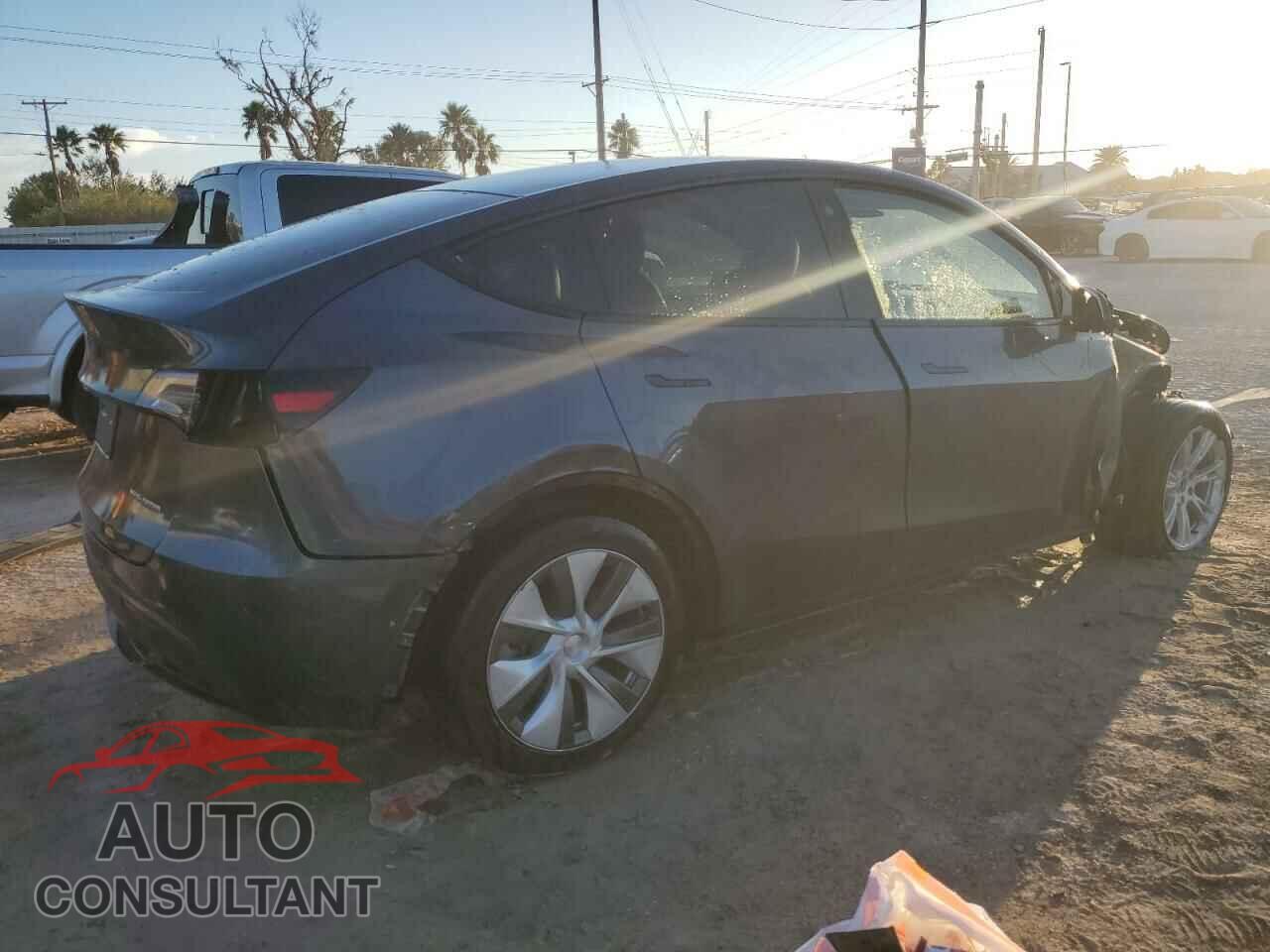 TESLA MODEL Y 2022 - 7SAYGDEE3NA004899