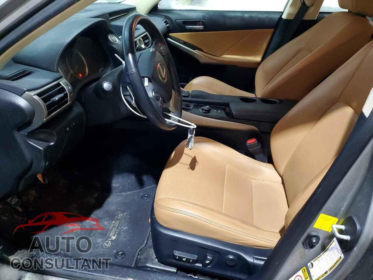 LEXUS IS 2014 - JTHCF1D29E5015277