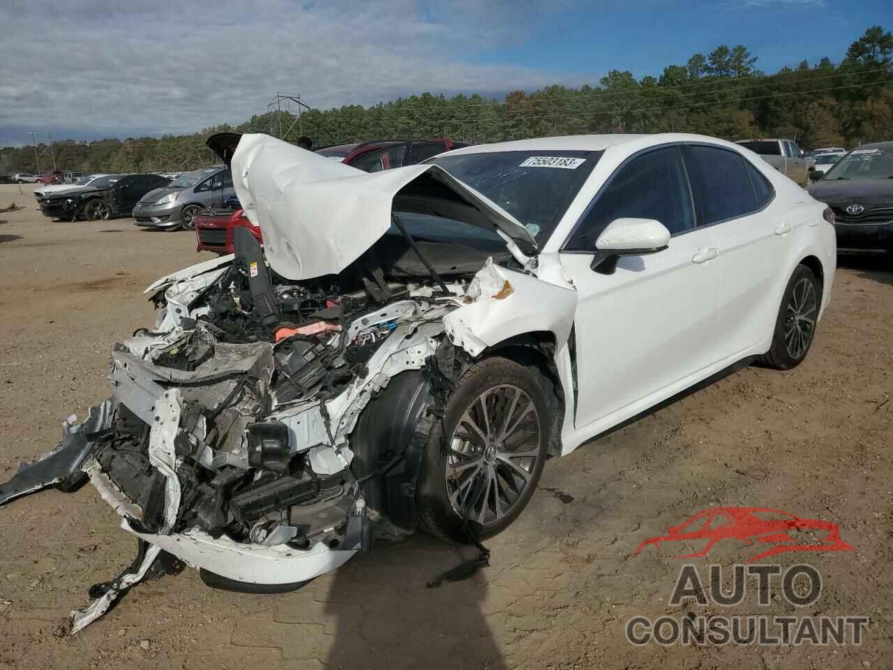 TOYOTA CAMRY 2020 - 4T1G11AK8LU932702