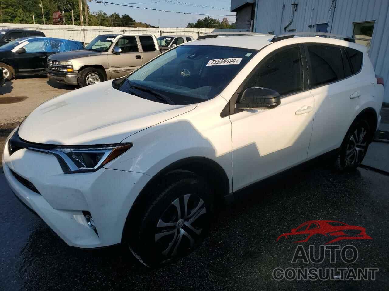 TOYOTA RAV4 2017 - JTMZFREV3HJ704682