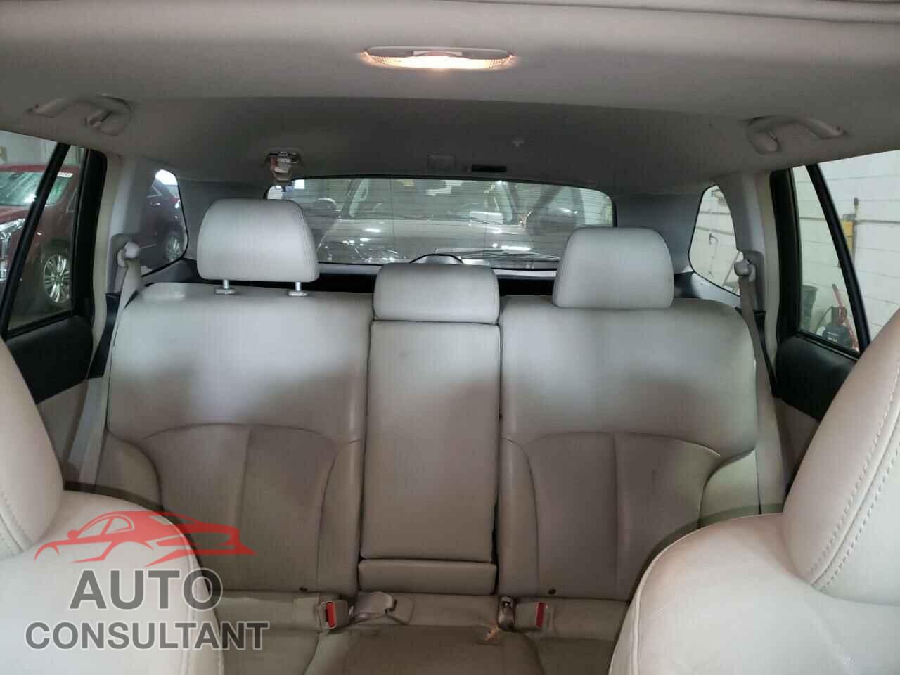 SUBARU OUTBACK 2012 - 4S4BRCKC2C3217099
