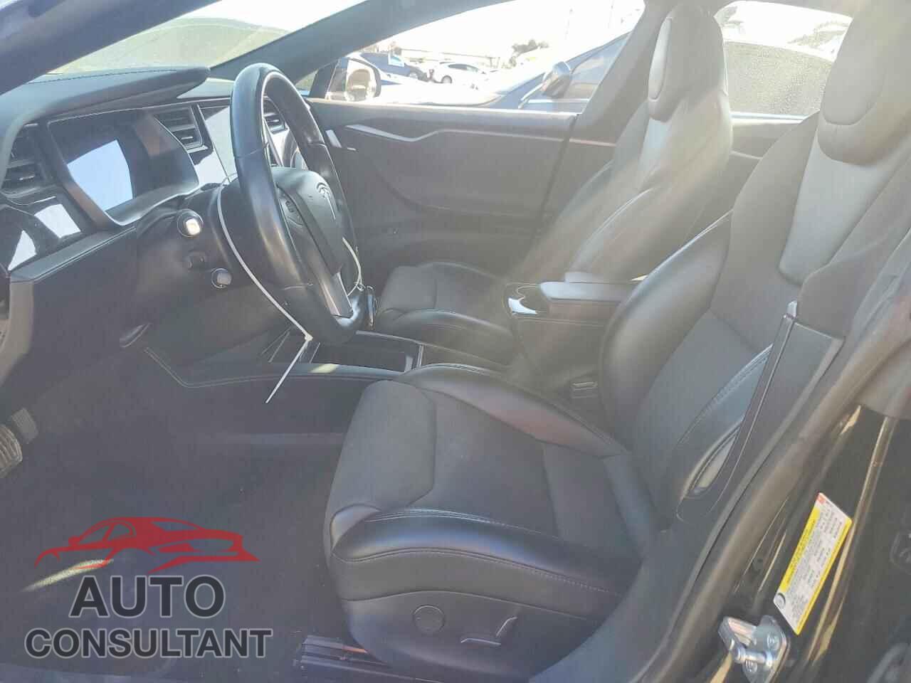 TESLA MODEL S 2018 - 5YJSA1E28JF300118