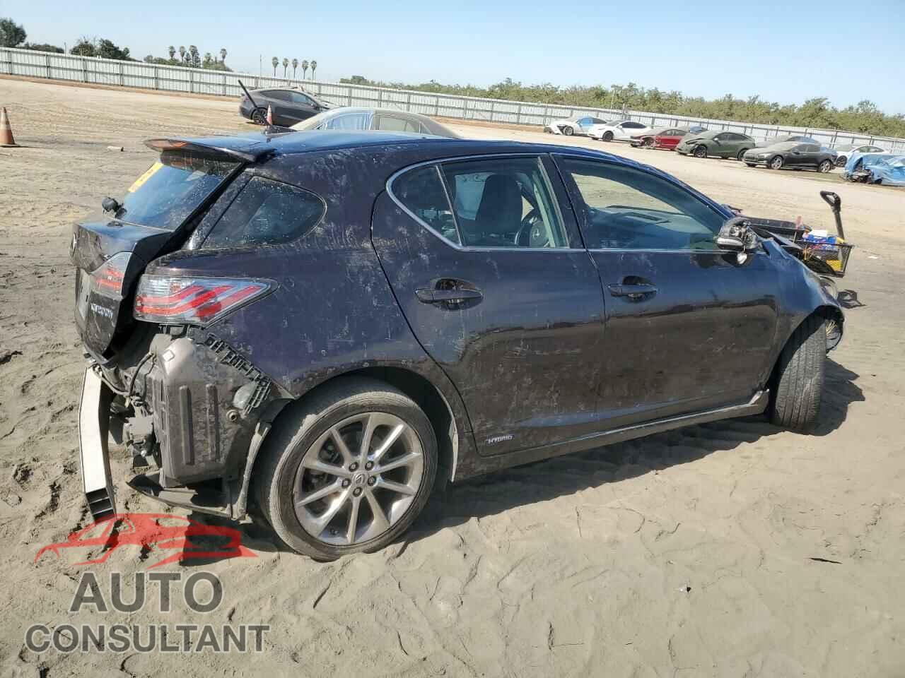 LEXUS CT 200 2011 - JTHKD5BH3B2017765