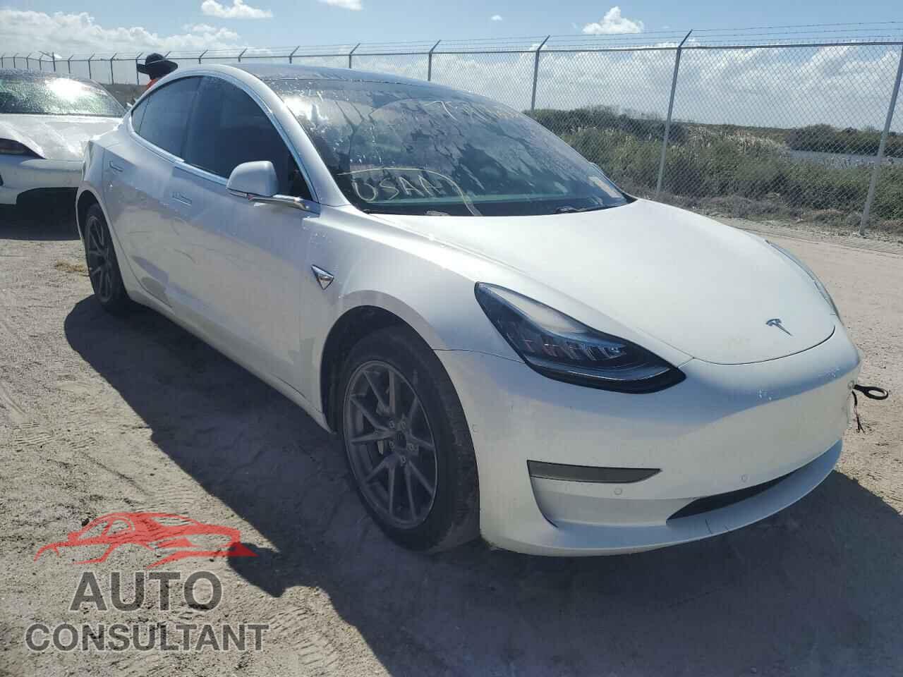 TESLA MODEL 3 2020 - 5YJ3E1EA5LF706845