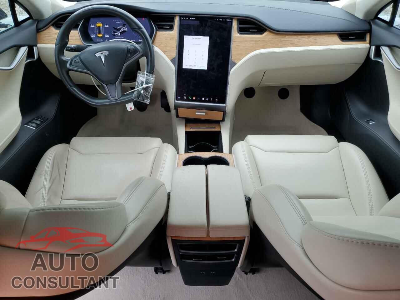 TESLA MODEL S 2019 - 5YJSA1E21KF308806