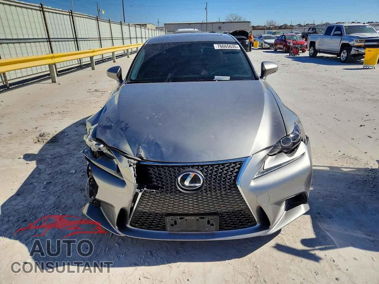 LEXUS IS 2015 - JTHBF1D29F5056439