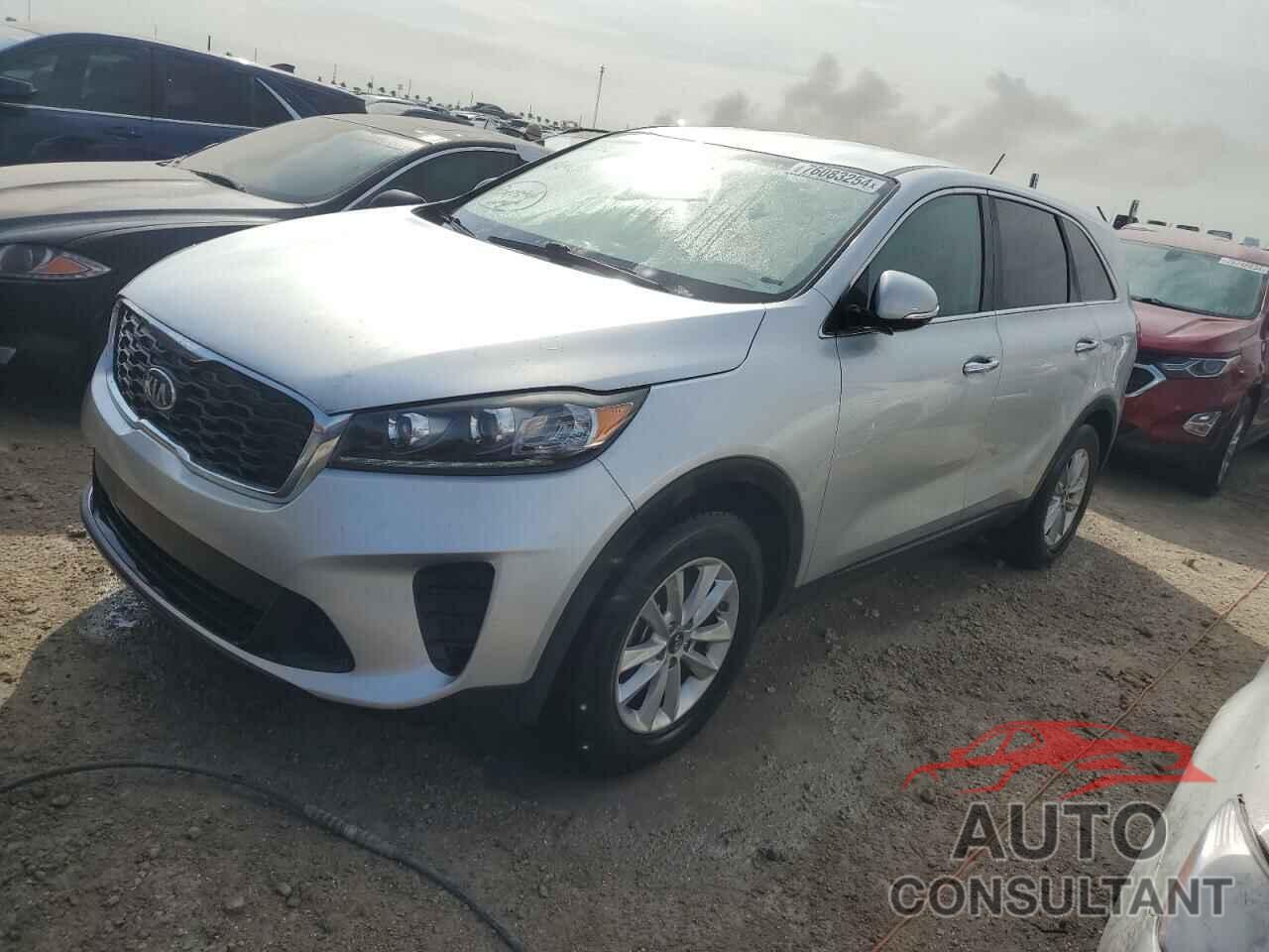 KIA SORENTO 2019 - 5XYPG4A30KG566814