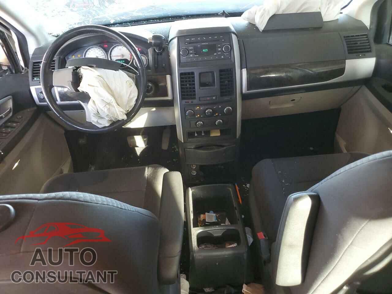 DODGE CARAVAN 2010 - 2D4RN5D14AR245144