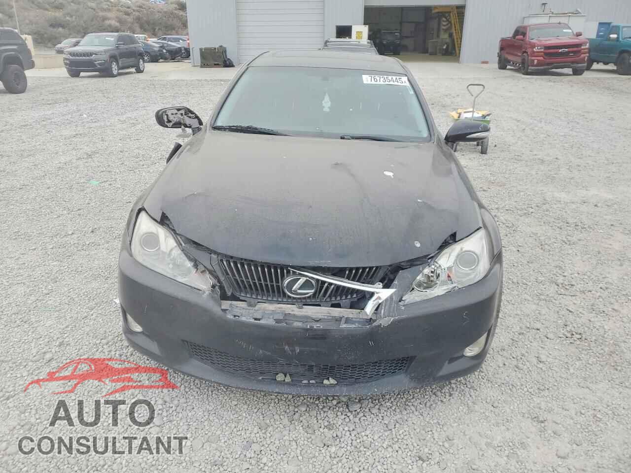 LEXUS IS 2010 - JTHBF5C29A5112445