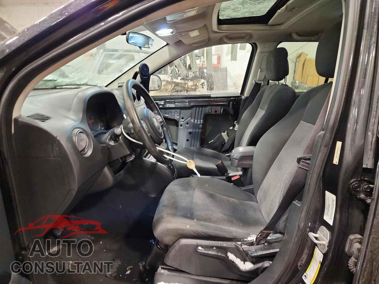 JEEP COMPASS 2011 - 1J4NF1FB5BD206844