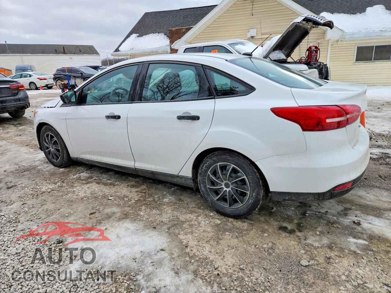 FORD FOCUS 2016 - 1FADP3E20GL270949