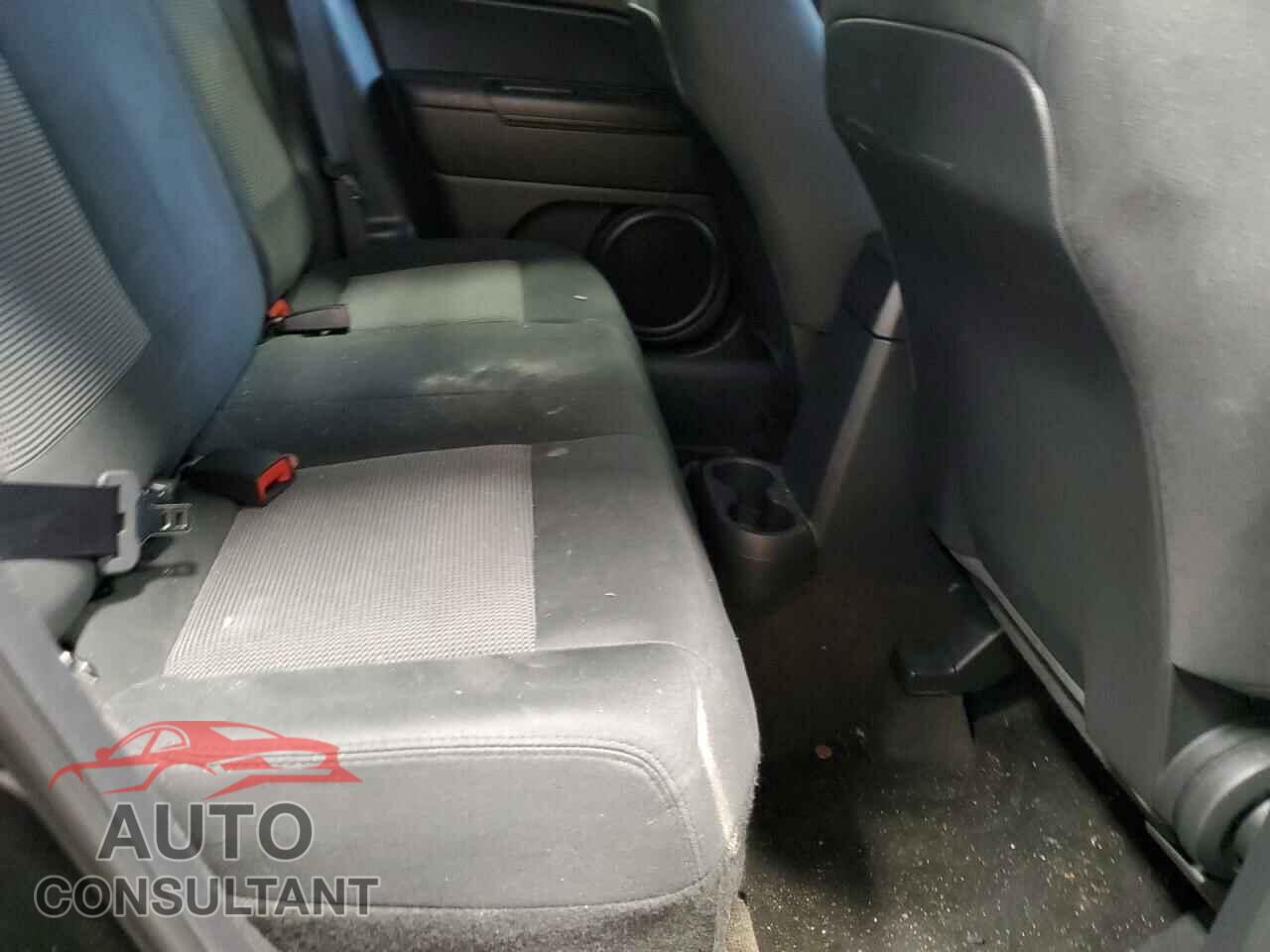 JEEP COMPASS 2014 - 1C4NJDBB8ED828340