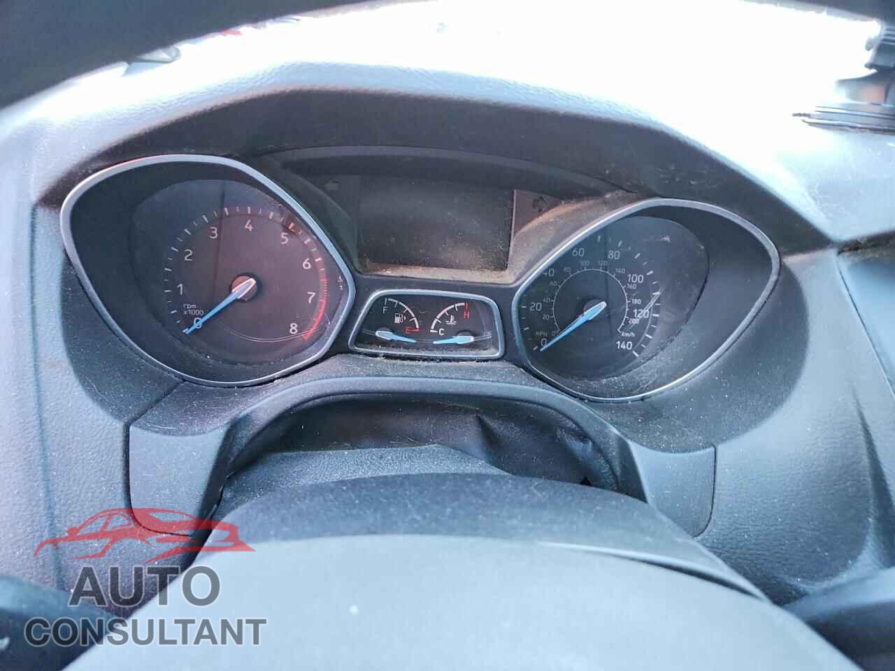 FORD FOCUS 2018 - 1FADP3E20JL243810