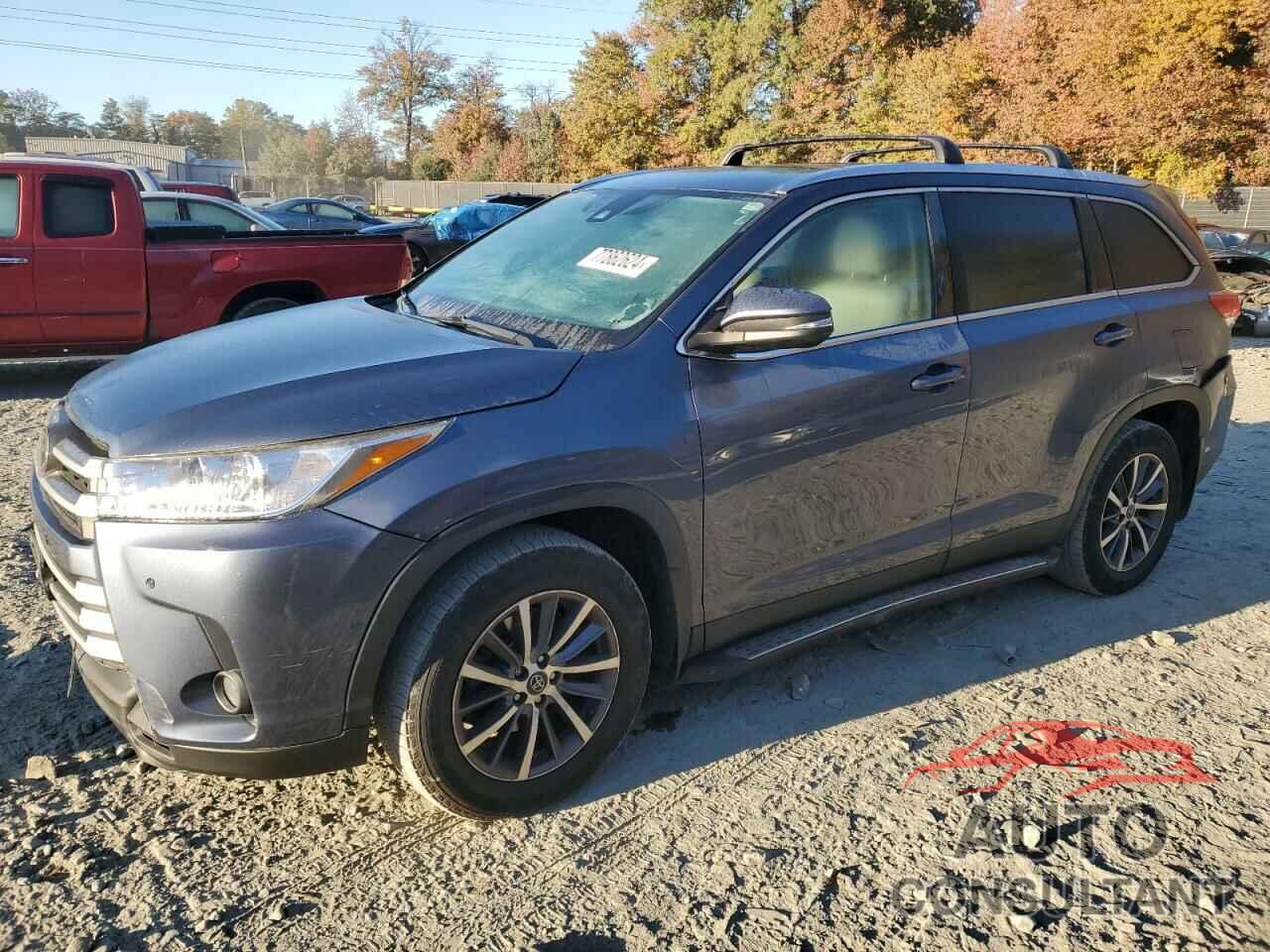 TOYOTA HIGHLANDER 2019 - 5TDJZRFH0KS922537