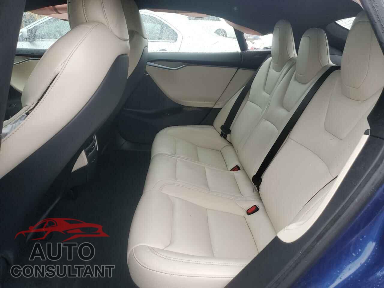TESLA MODEL S 2020 - 5YJSA1E24LF411199