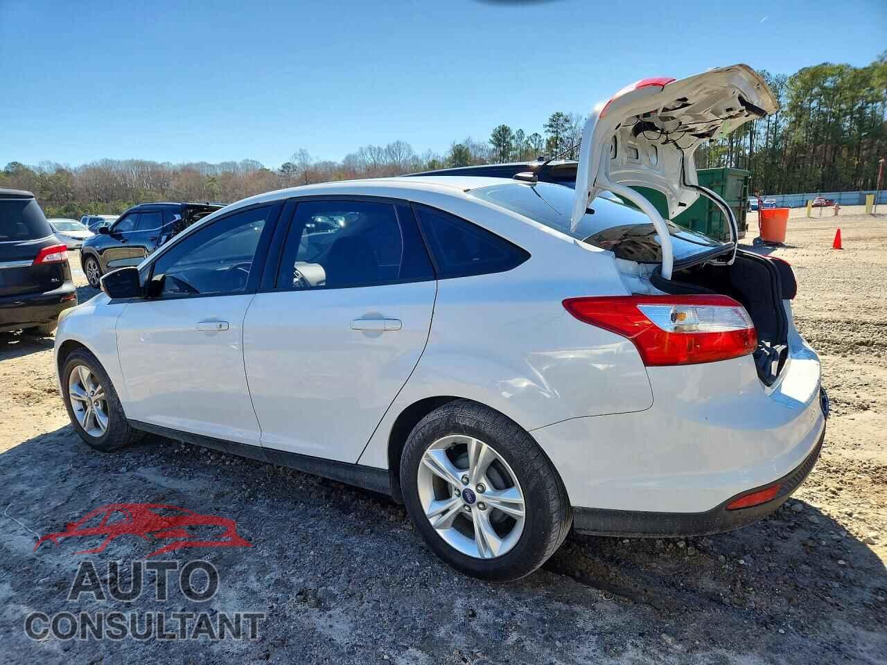 FORD FOCUS 2013 - 1FADP3F22DL340400