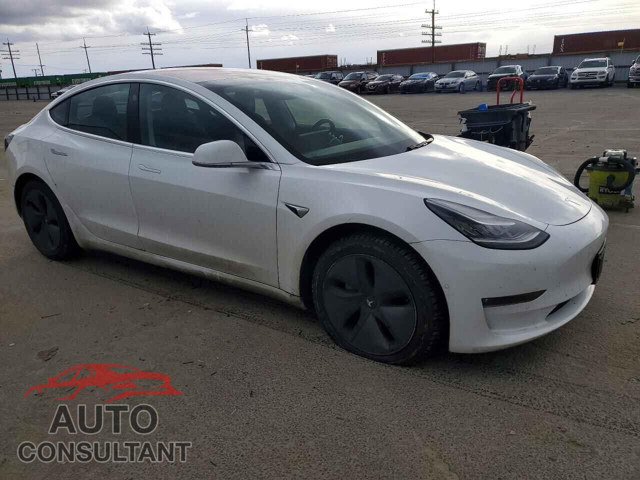 TESLA MODEL 3 2018 - 5YJ3E1EBXJF115478