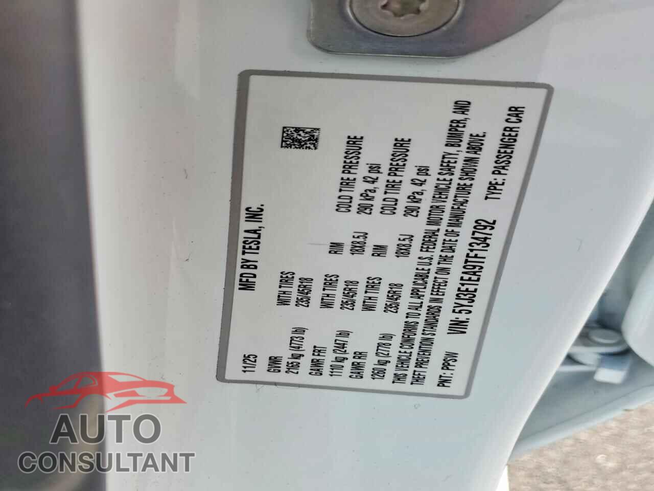 TESLA MODEL 3 2026 - 5YJ3E1EA9TF134792