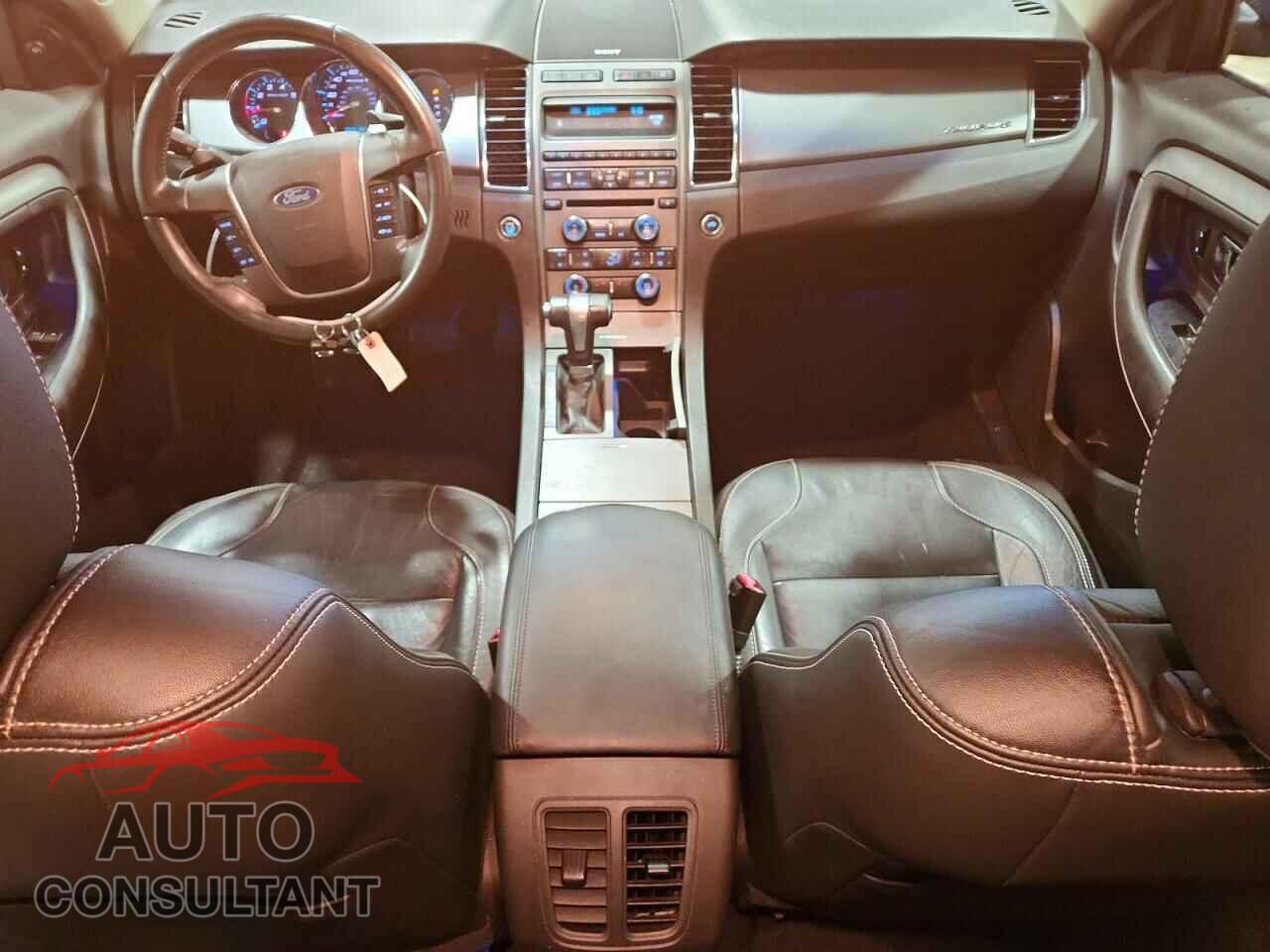 FORD TAURUS 2011 - 1FAHP2EW1BG130831